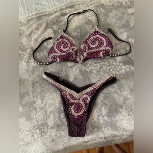 CUSTOM MADE BODY BUILDING COMP BIKINI